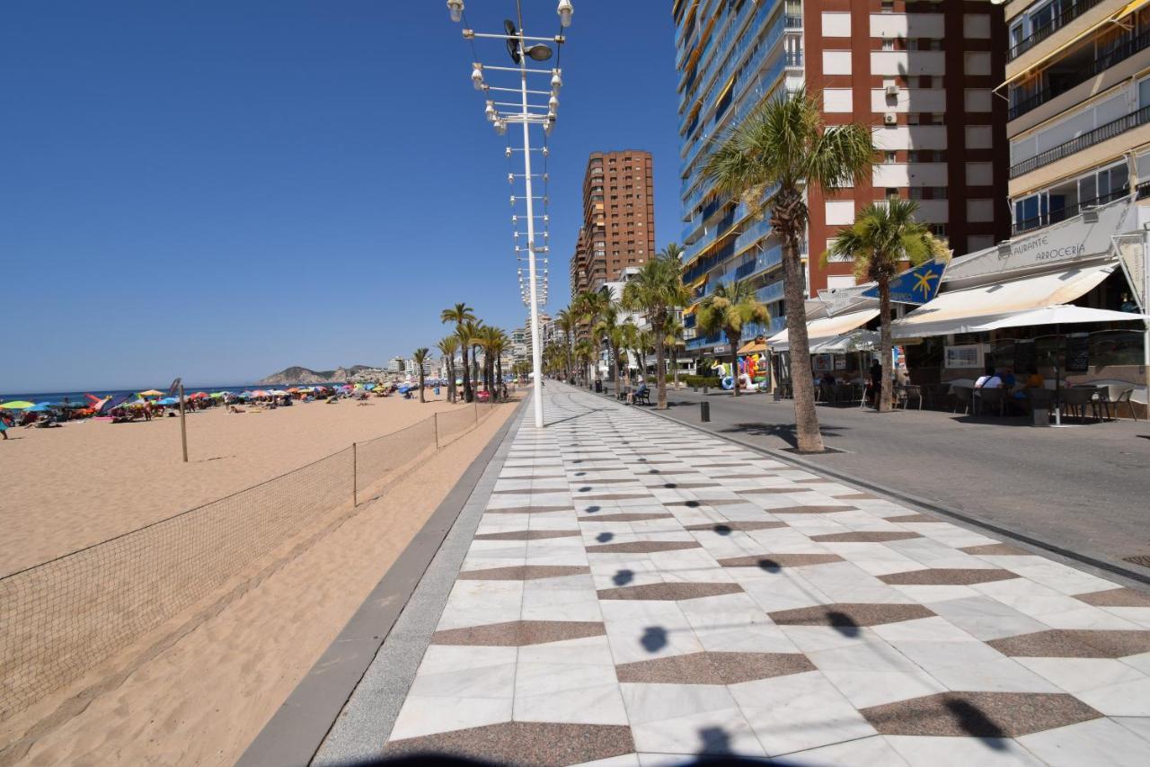 Miramar Playa Ii- Fincas Arena Бенідорм Екстер'єр фото